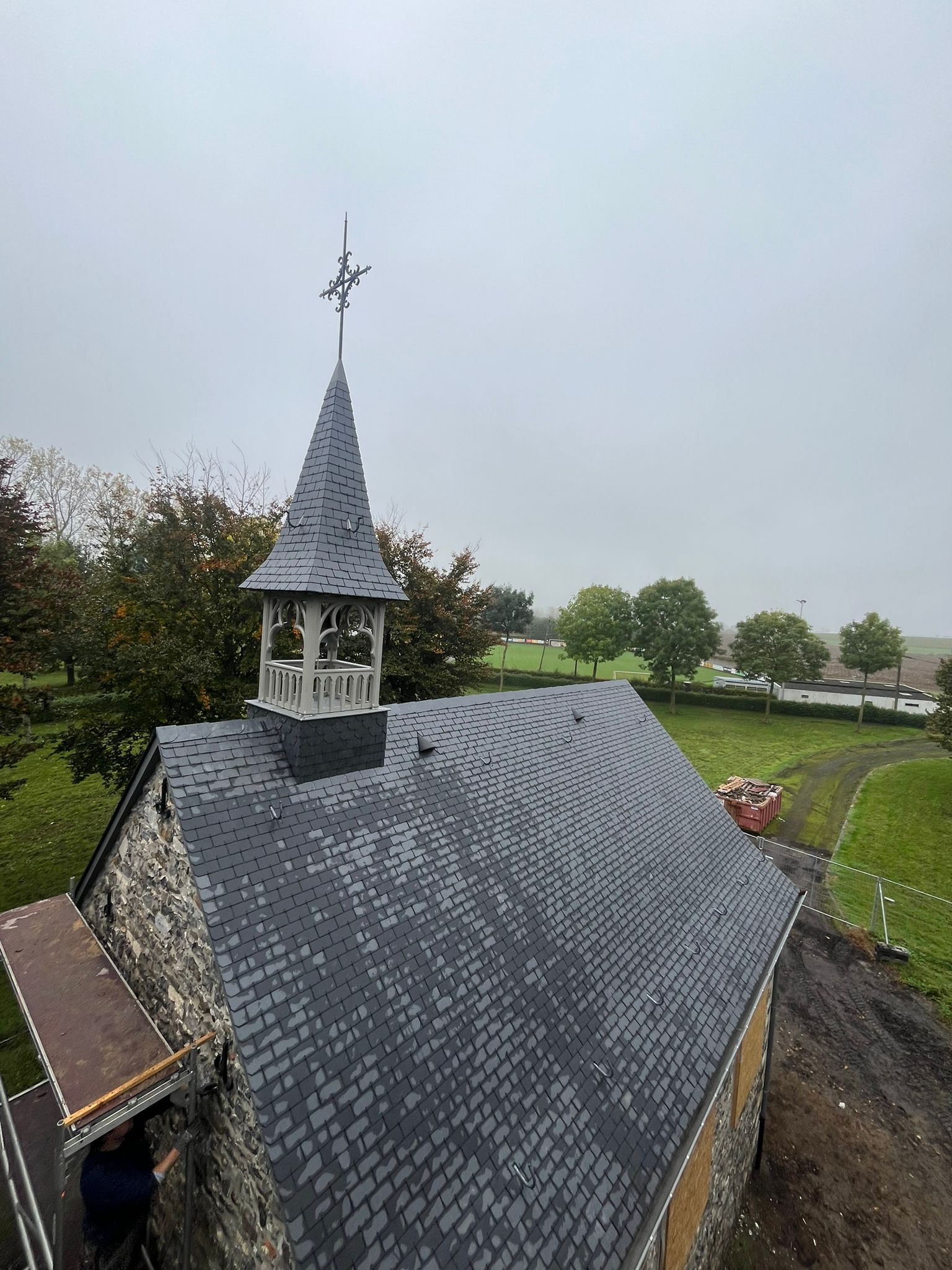 Dakwerken Sint-Evermaruskapel te Rutten